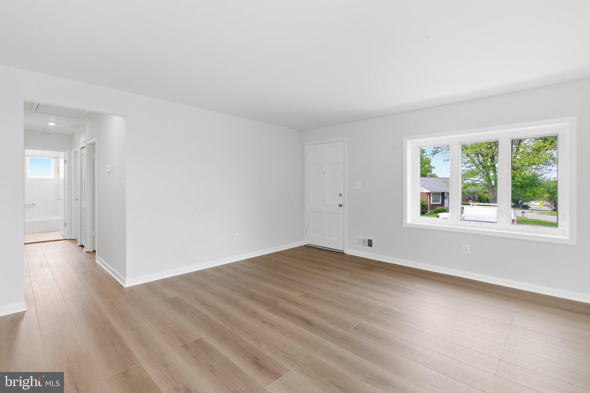 9005 PERRING PARK ROAD