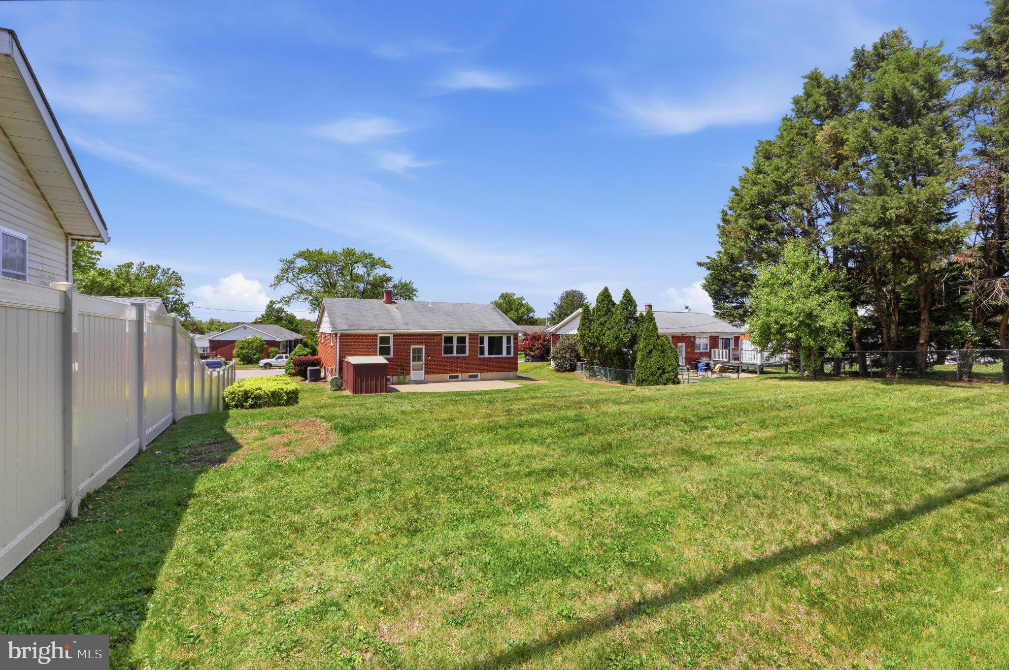 9005 PERRING PARK ROAD