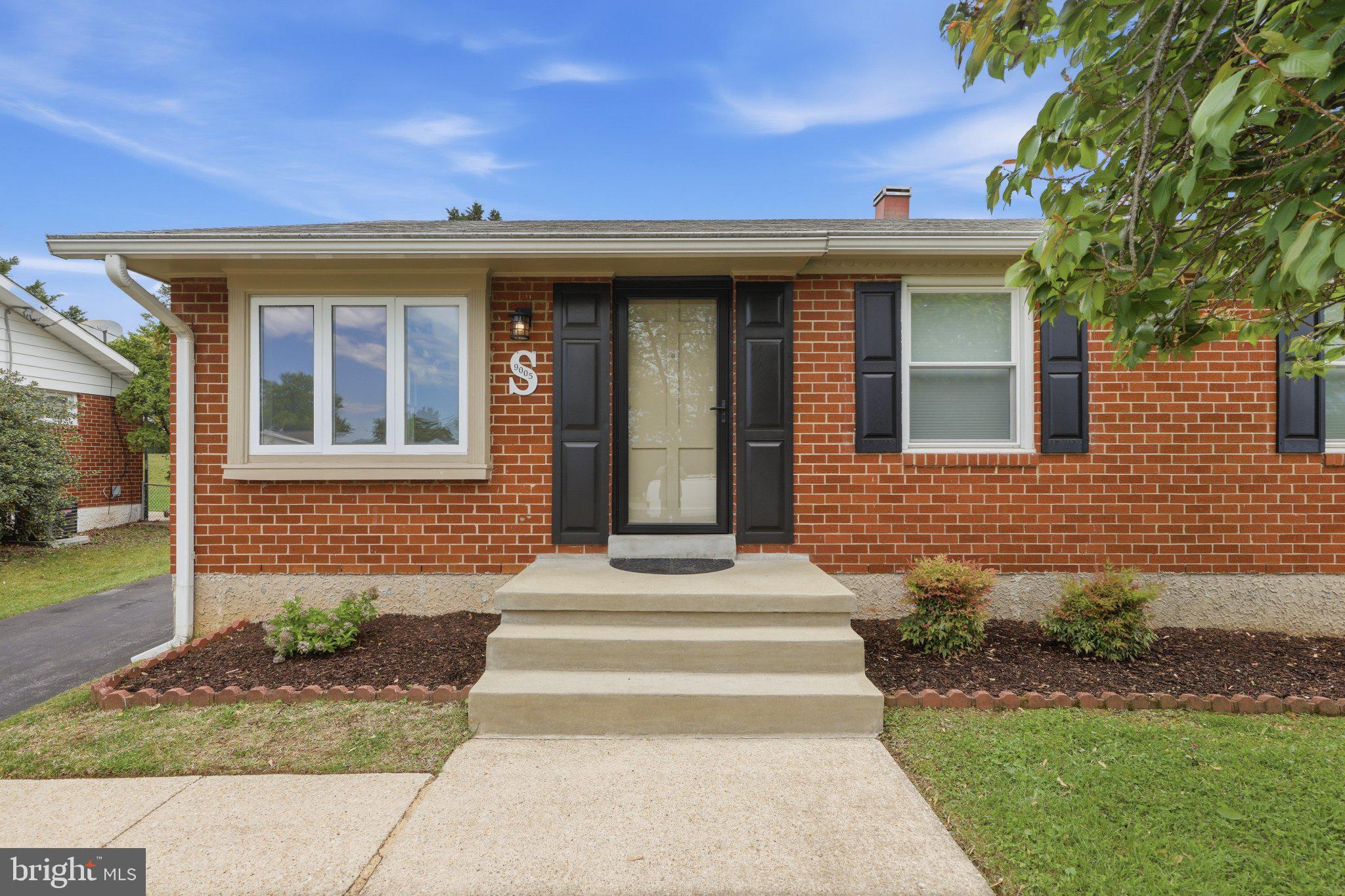 9005 PERRING PARK ROAD