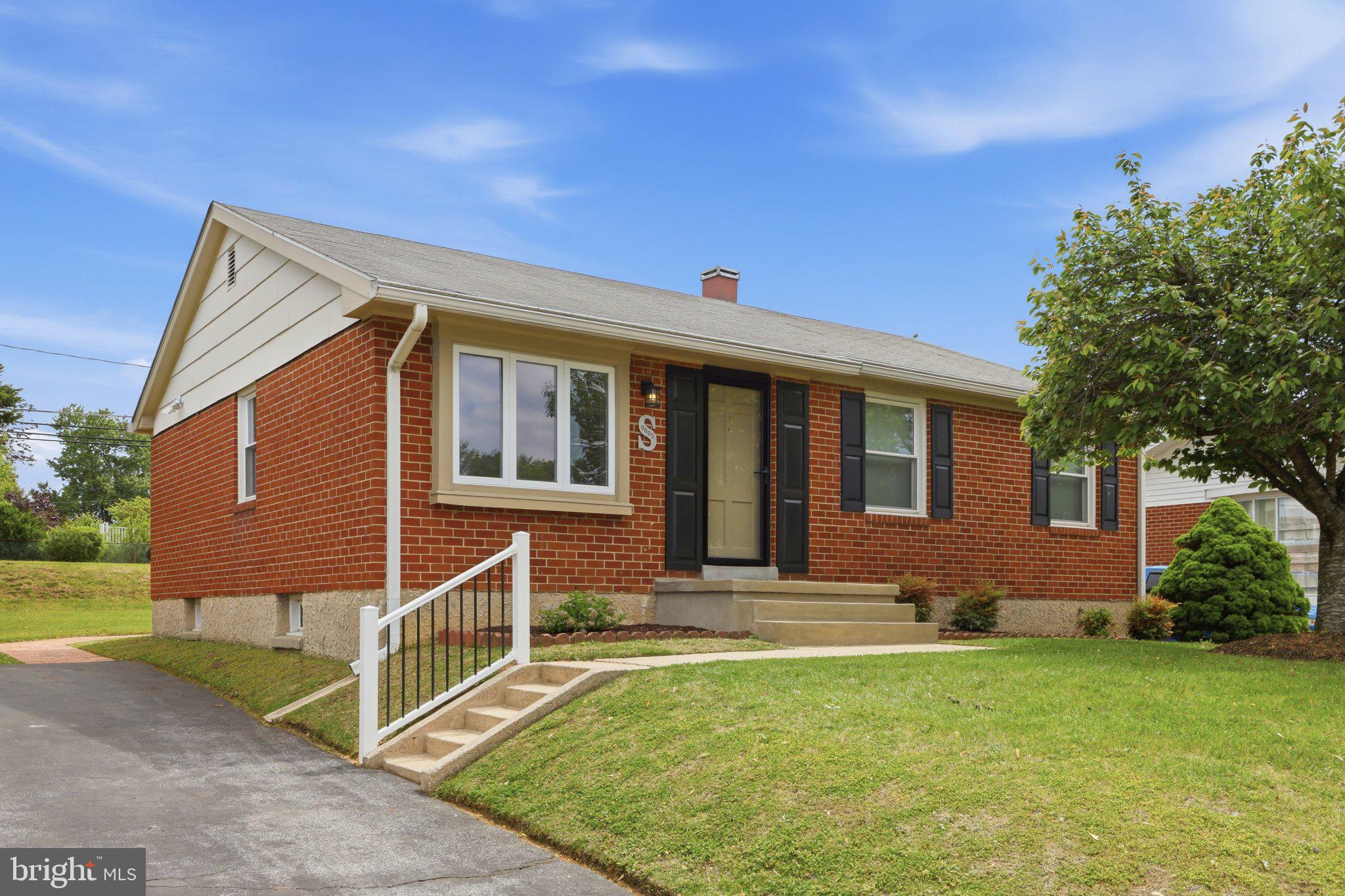 9005 PERRING PARK ROAD