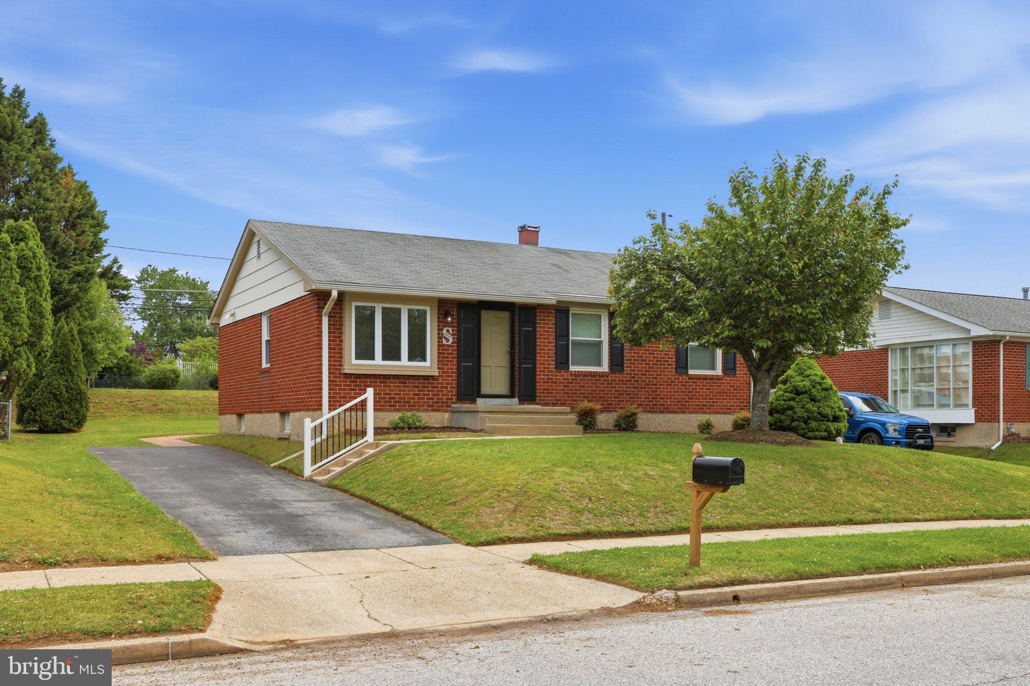 9005 PERRING PARK ROAD