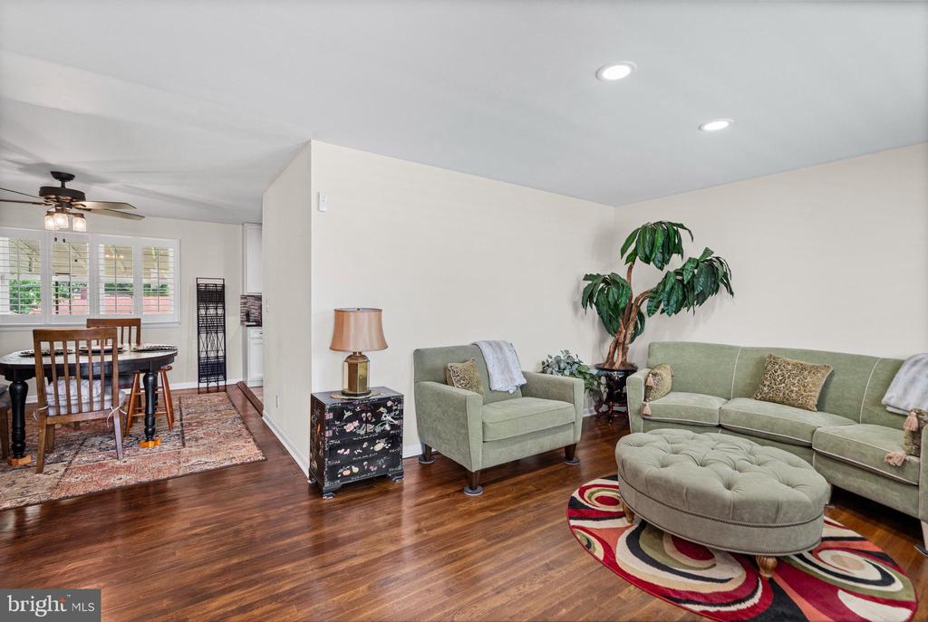 3718 EASTMAN ROAD