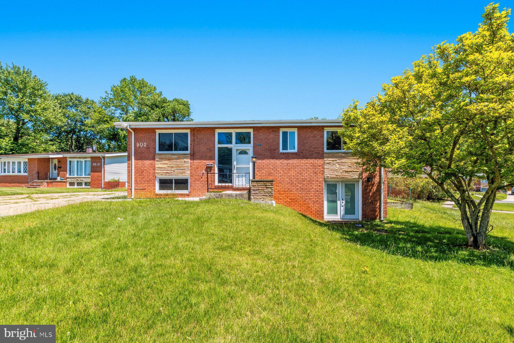 902 BITTERSWEET ROAD