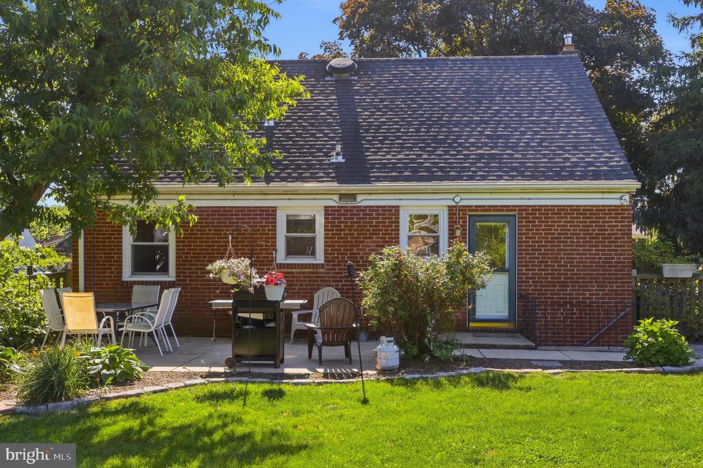 10319 GREENTOP ROAD