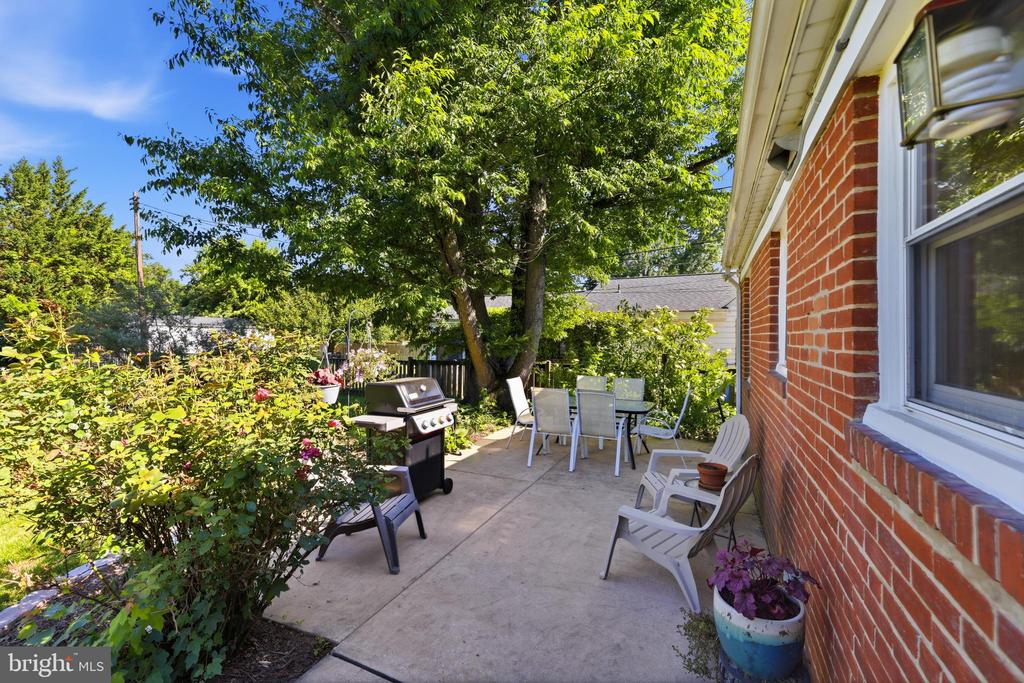 10319 GREENTOP ROAD