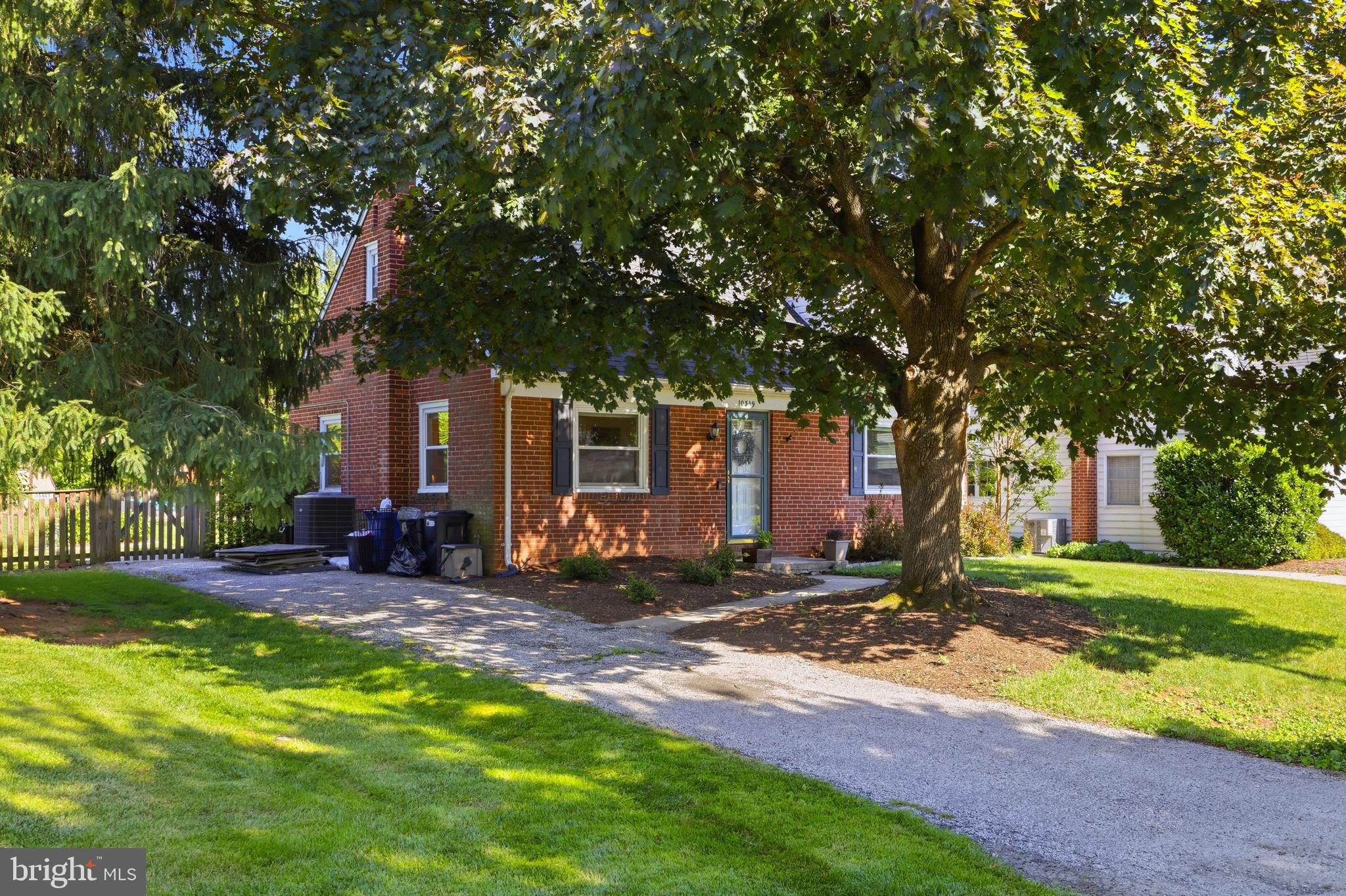 10319 GREENTOP ROAD