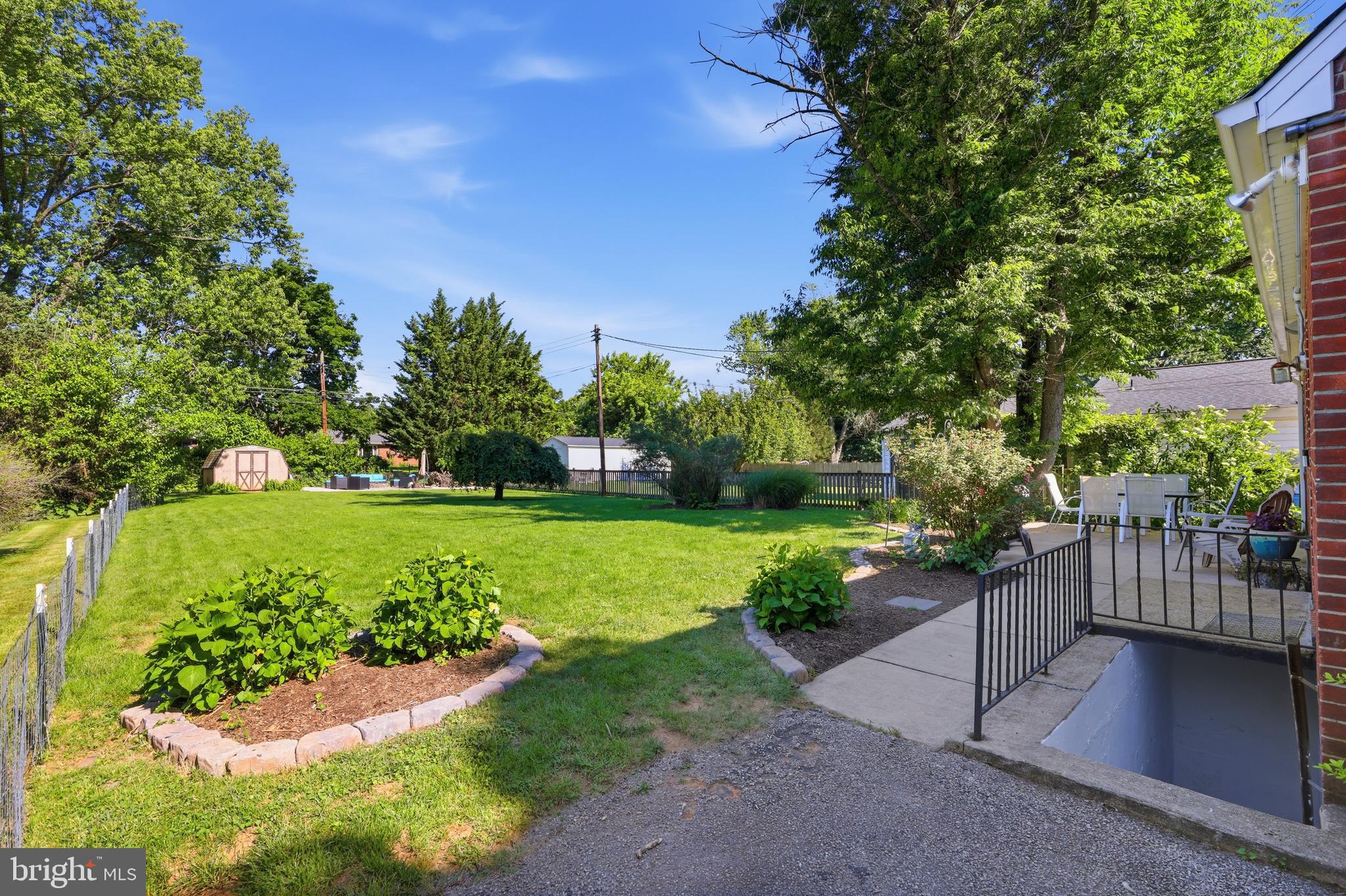 10319 GREENTOP ROAD