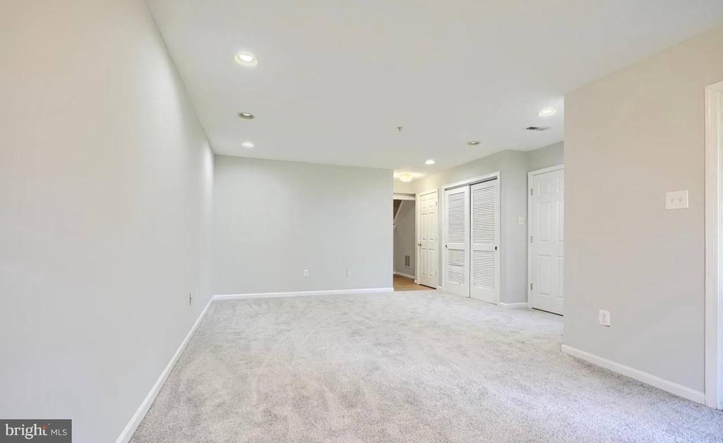 9863 DECATUR ROAD