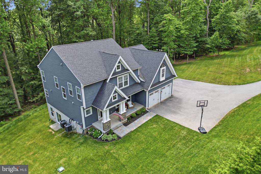 1215B PROVIDENCE ROAD