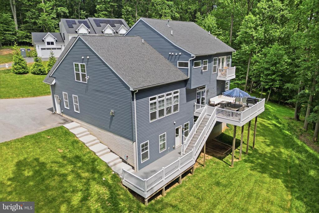 1215B PROVIDENCE ROAD