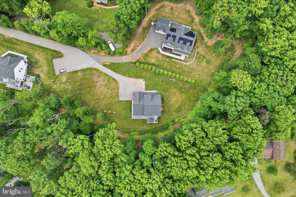 1215B PROVIDENCE ROAD