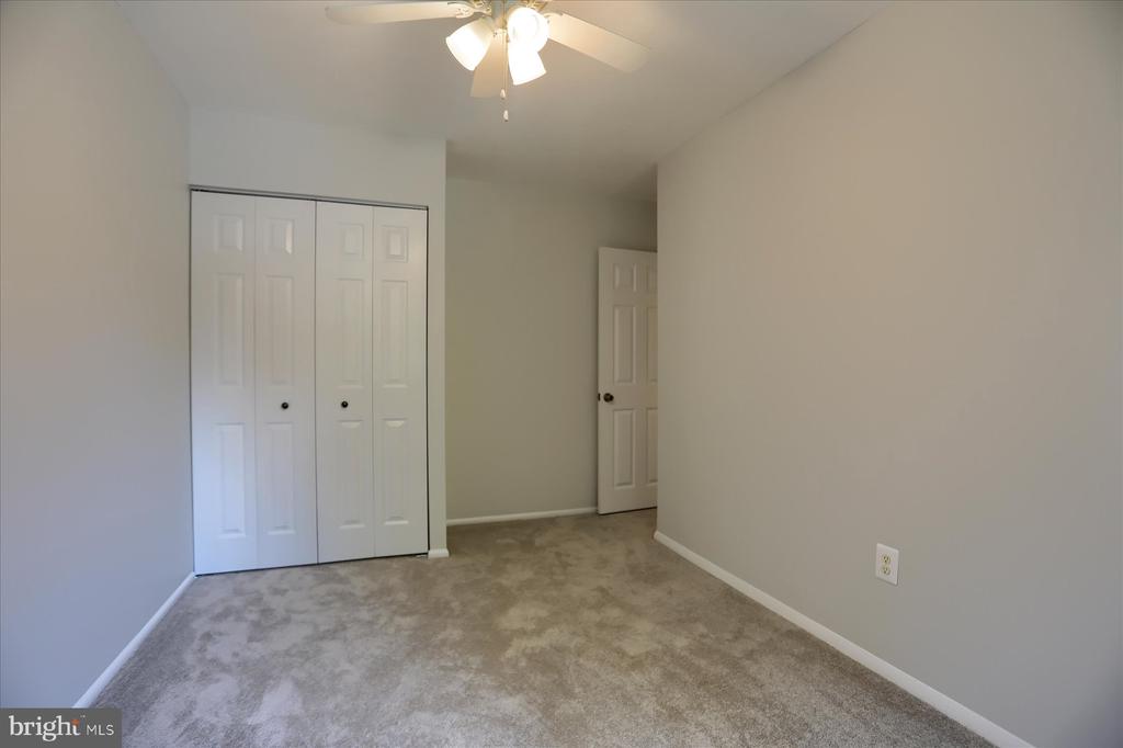 20 STONERIDGE COURT 22