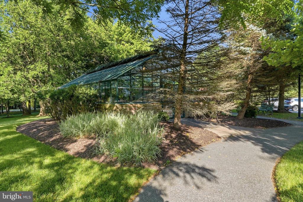 307 WYNDHAM CIRCLE 307 H