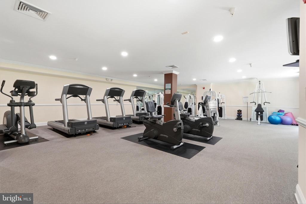 307 WYNDHAM CIRCLE 307 H