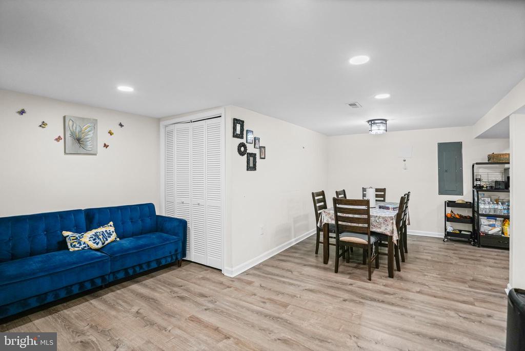 3214 DOYCRON COURT
