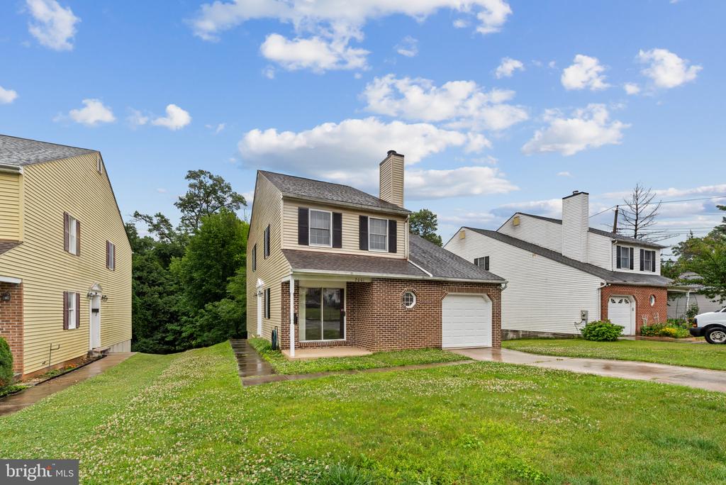2001 VISTA LANE