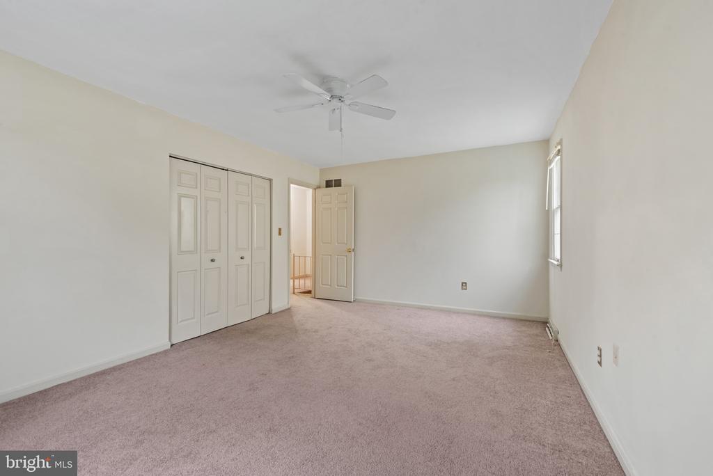2001 VISTA LANE