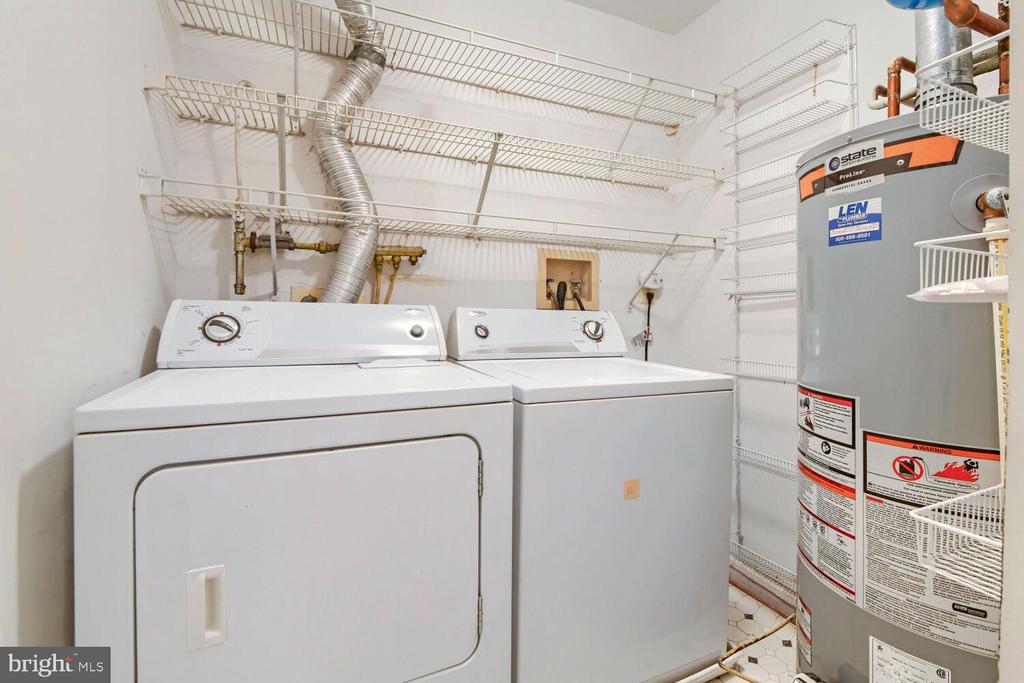 2322 FALLS GABLE LANE Unit: J