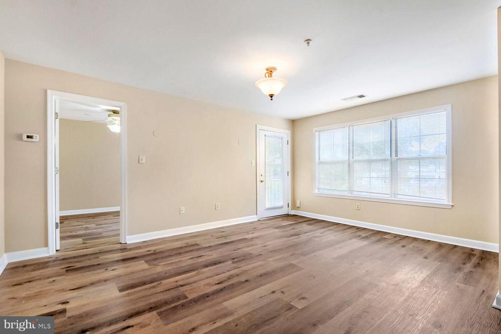 2322 FALLS GABLE LANE Unit: J