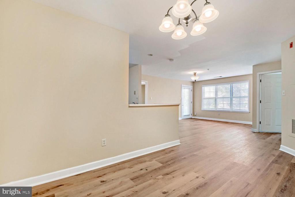 2322 FALLS GABLE LANE Unit: J