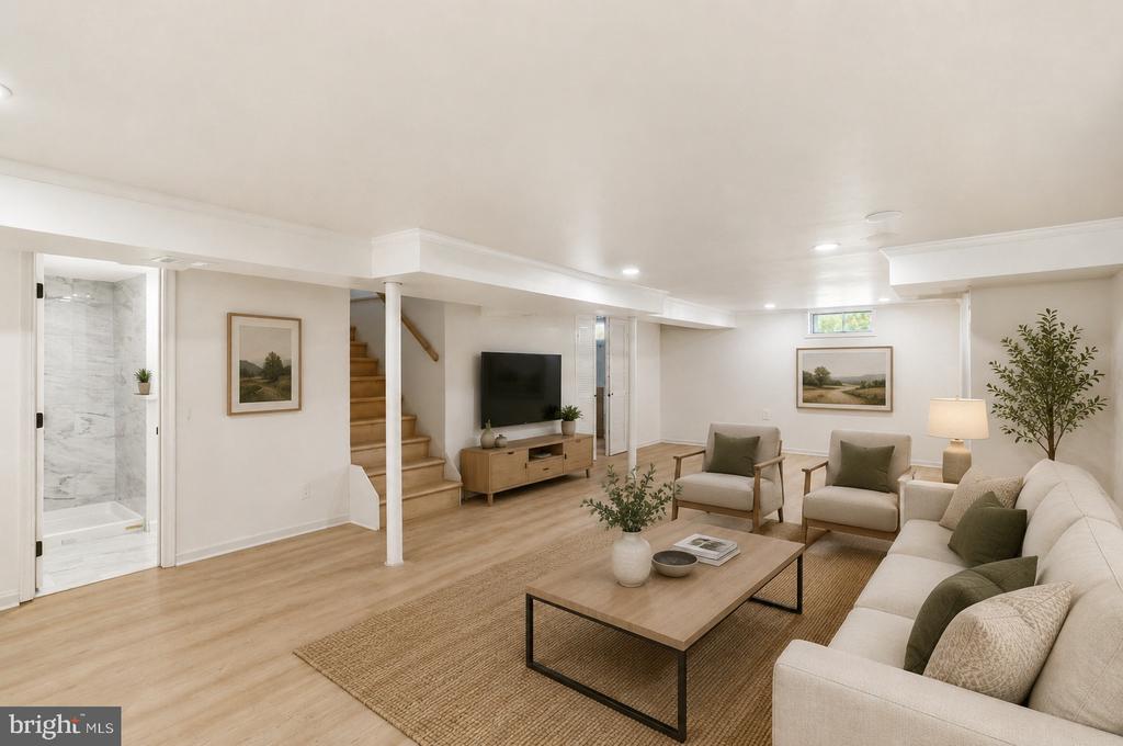 4222 THORNCLIFF ROAD