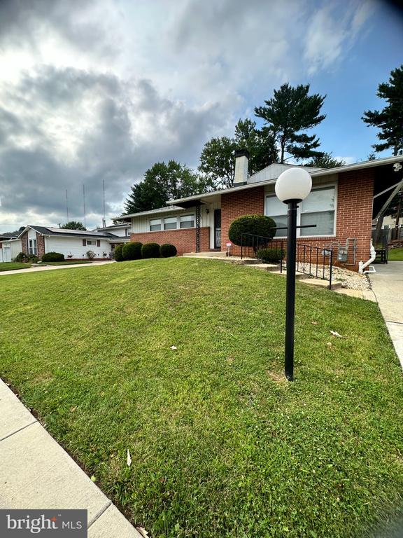 8336 SCOTTS LEVEL ROAD