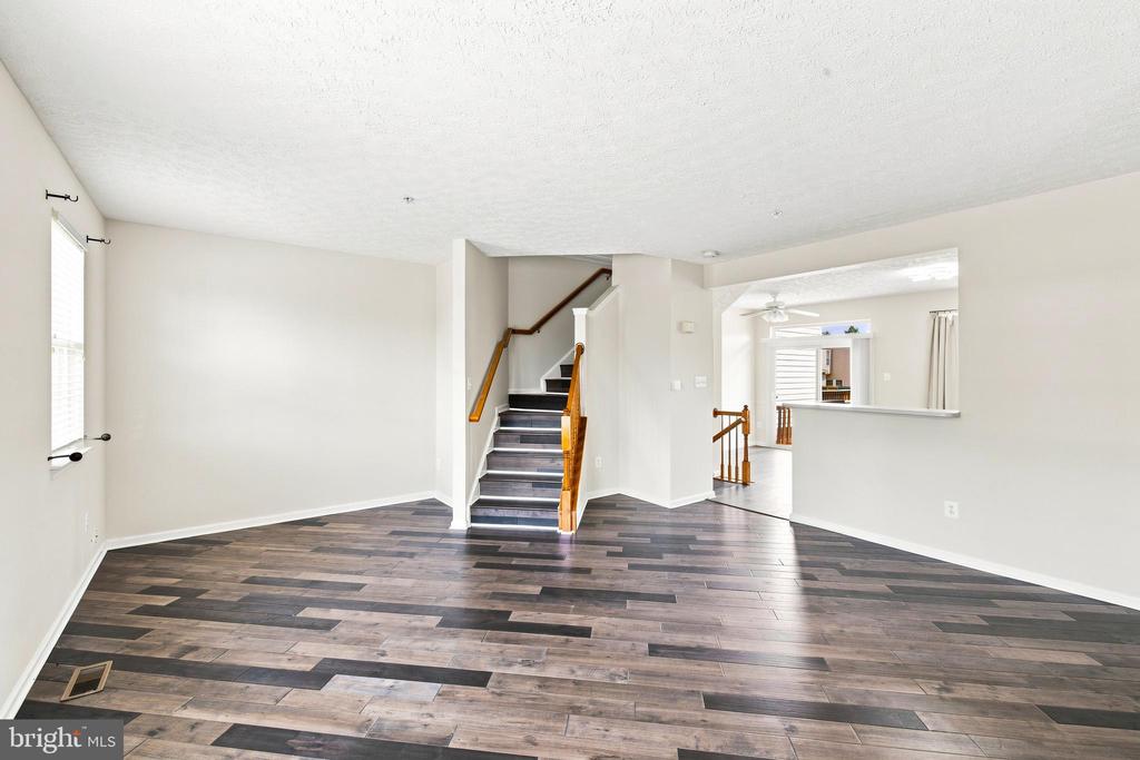 9739 HARVESTER CIRCLE Unit: 9739
