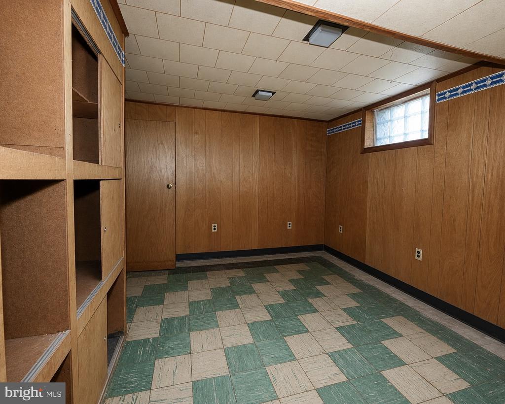 2808 GREENLAWN ROAD