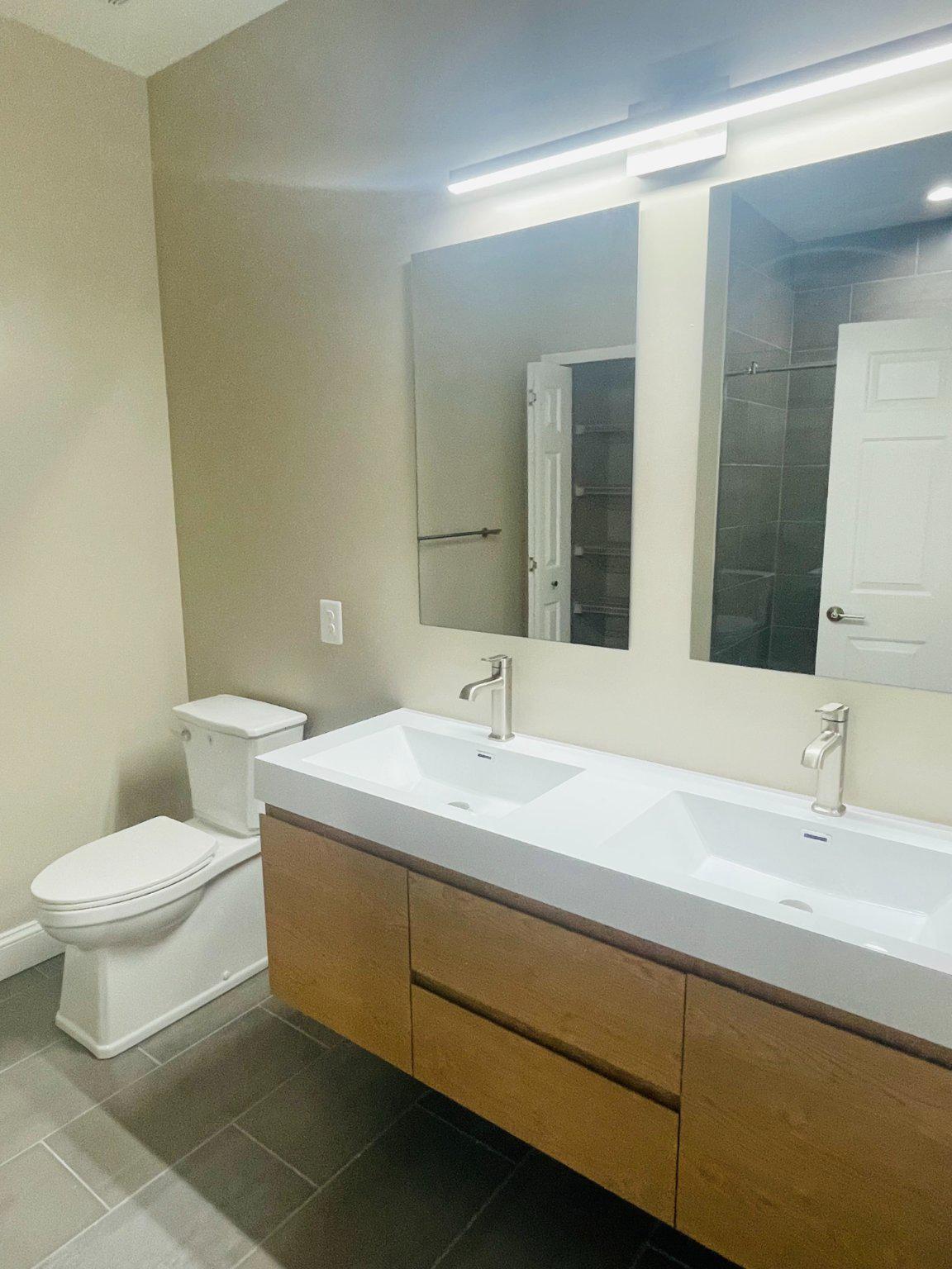 9776 ASHLYN CIRCLE Unit: 9776