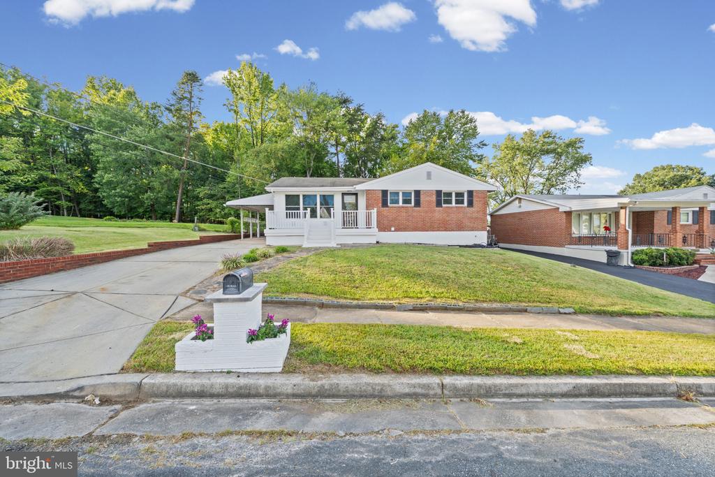 5608 CYNTHIA TERRACE