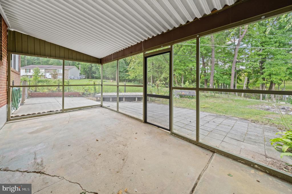 5608 CYNTHIA TERRACE