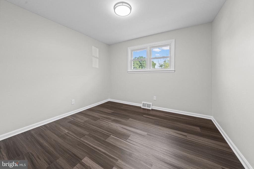 5608 CYNTHIA TERRACE