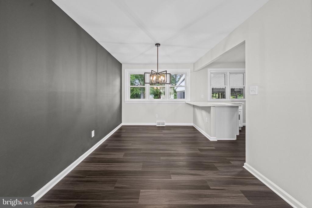 5608 CYNTHIA TERRACE