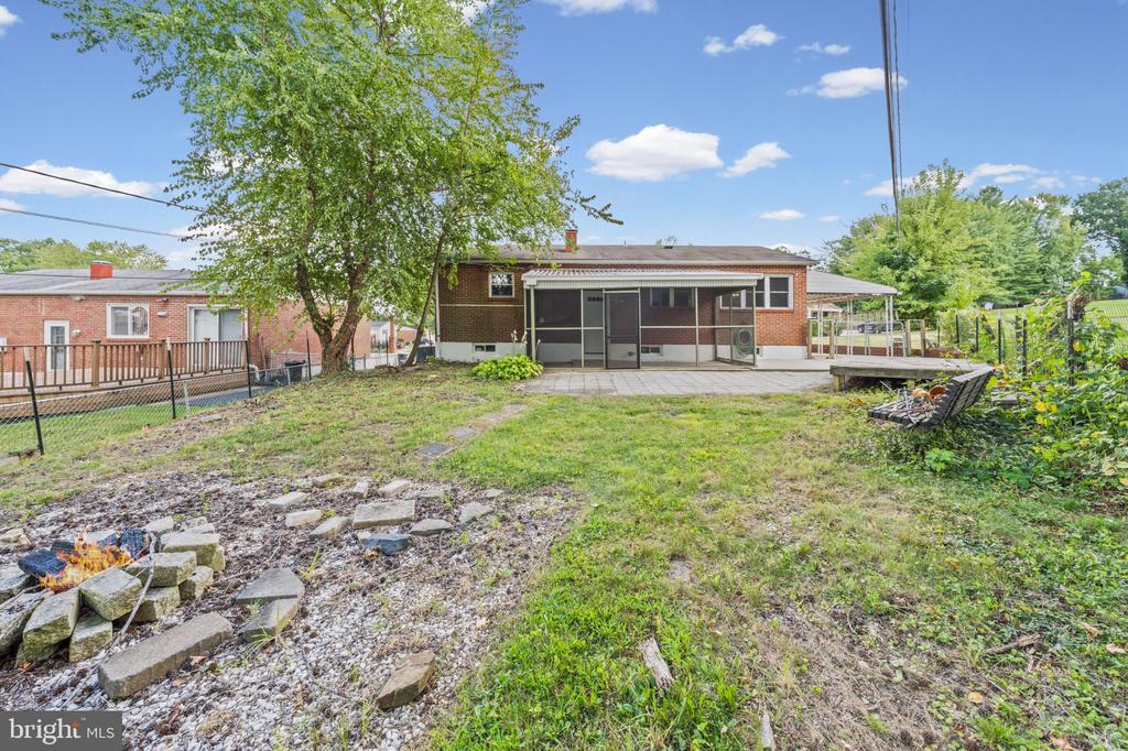 5608 CYNTHIA TERRACE