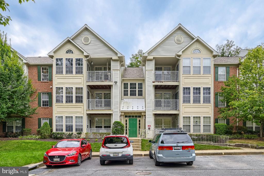 7901 VALLEY MANOR ROAD Unit: 201