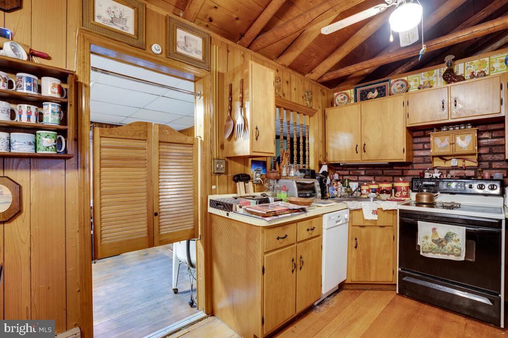 11665 MESA TRAIL