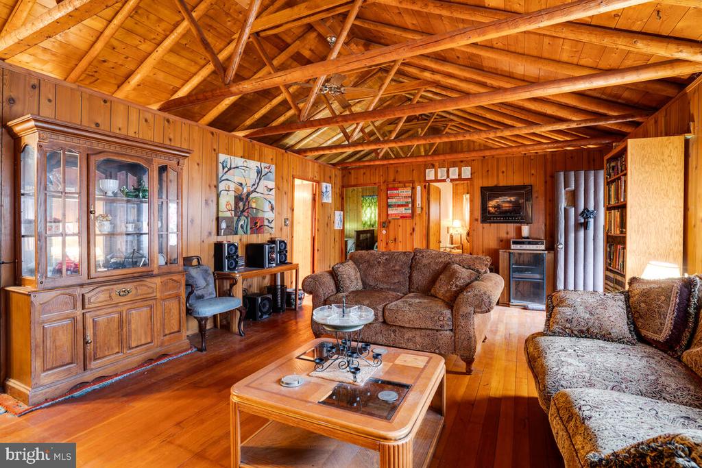 11665 MESA TRAIL