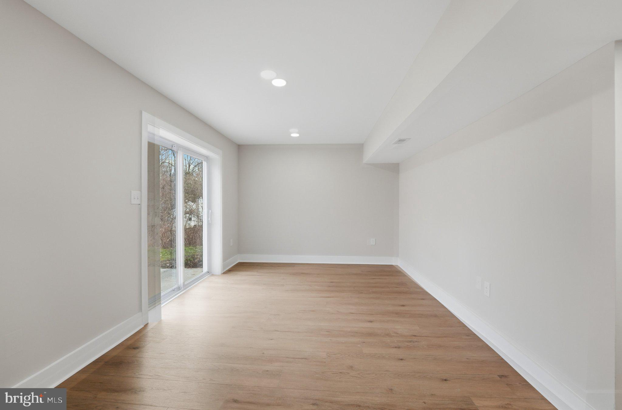 2972 TARTAN LANE