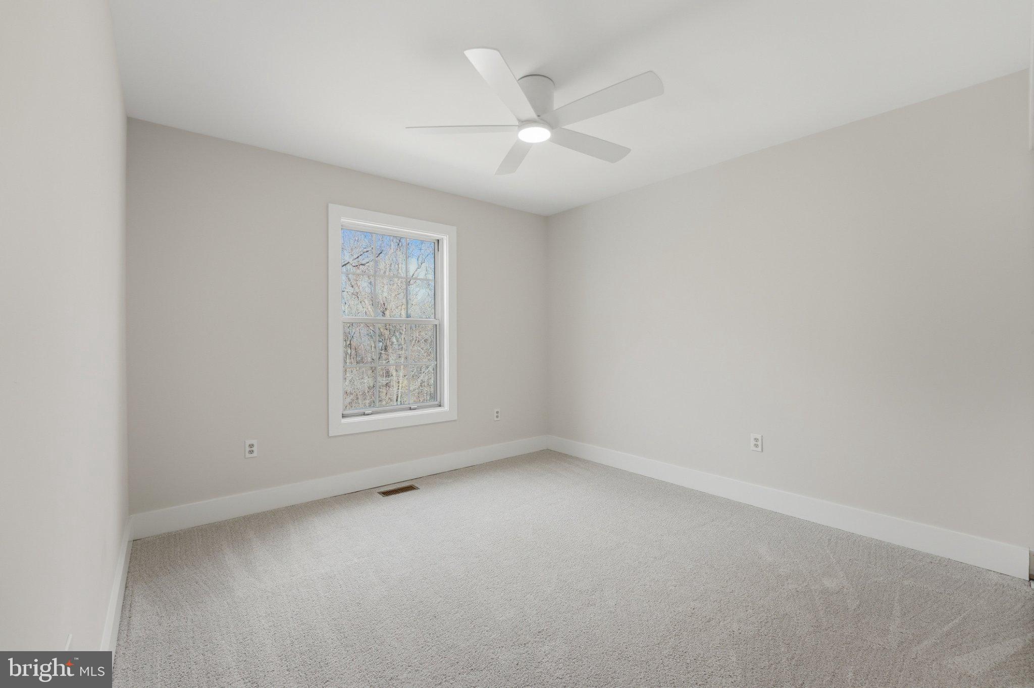 2972 TARTAN LANE