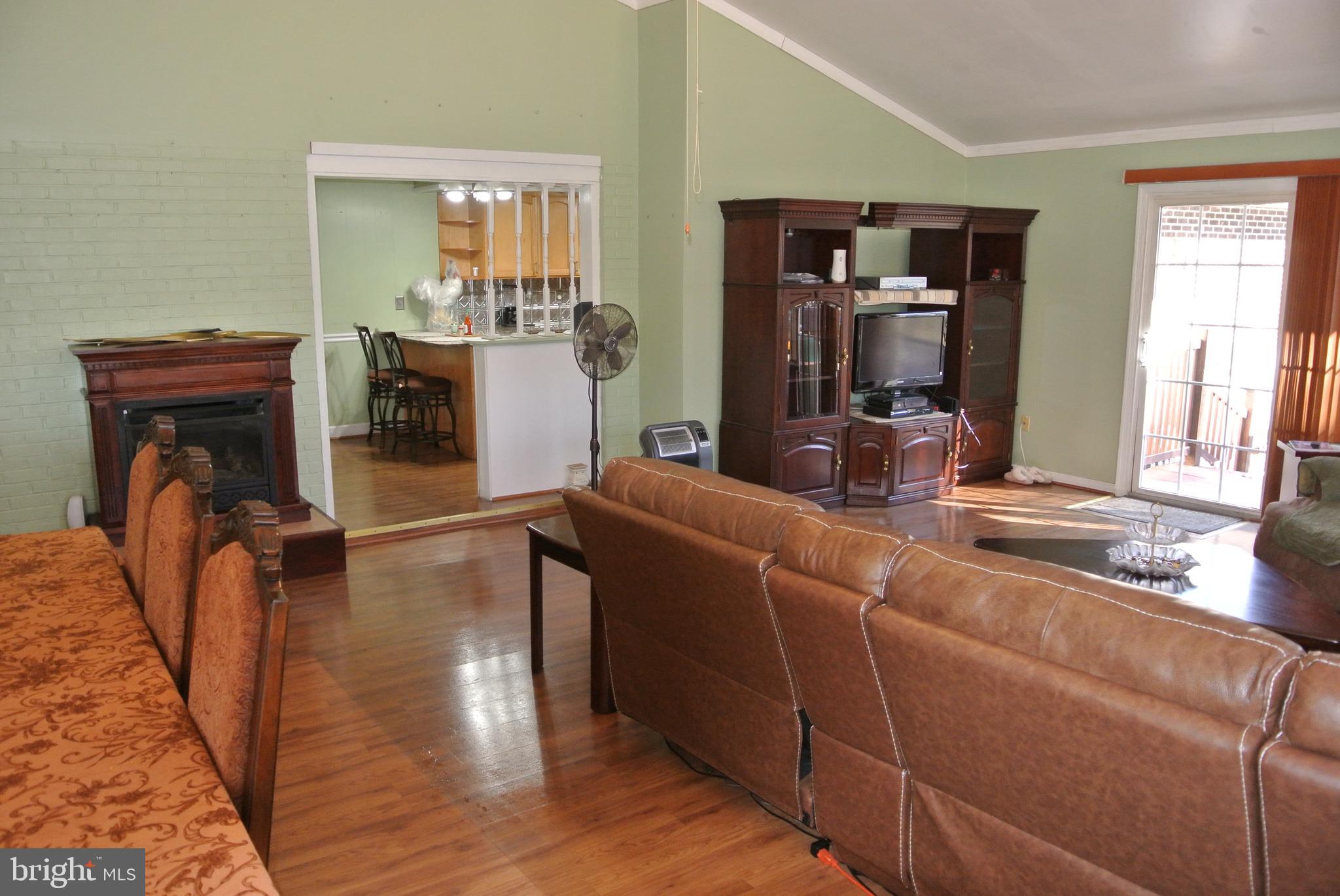 14105 BEVERLY DRIVE