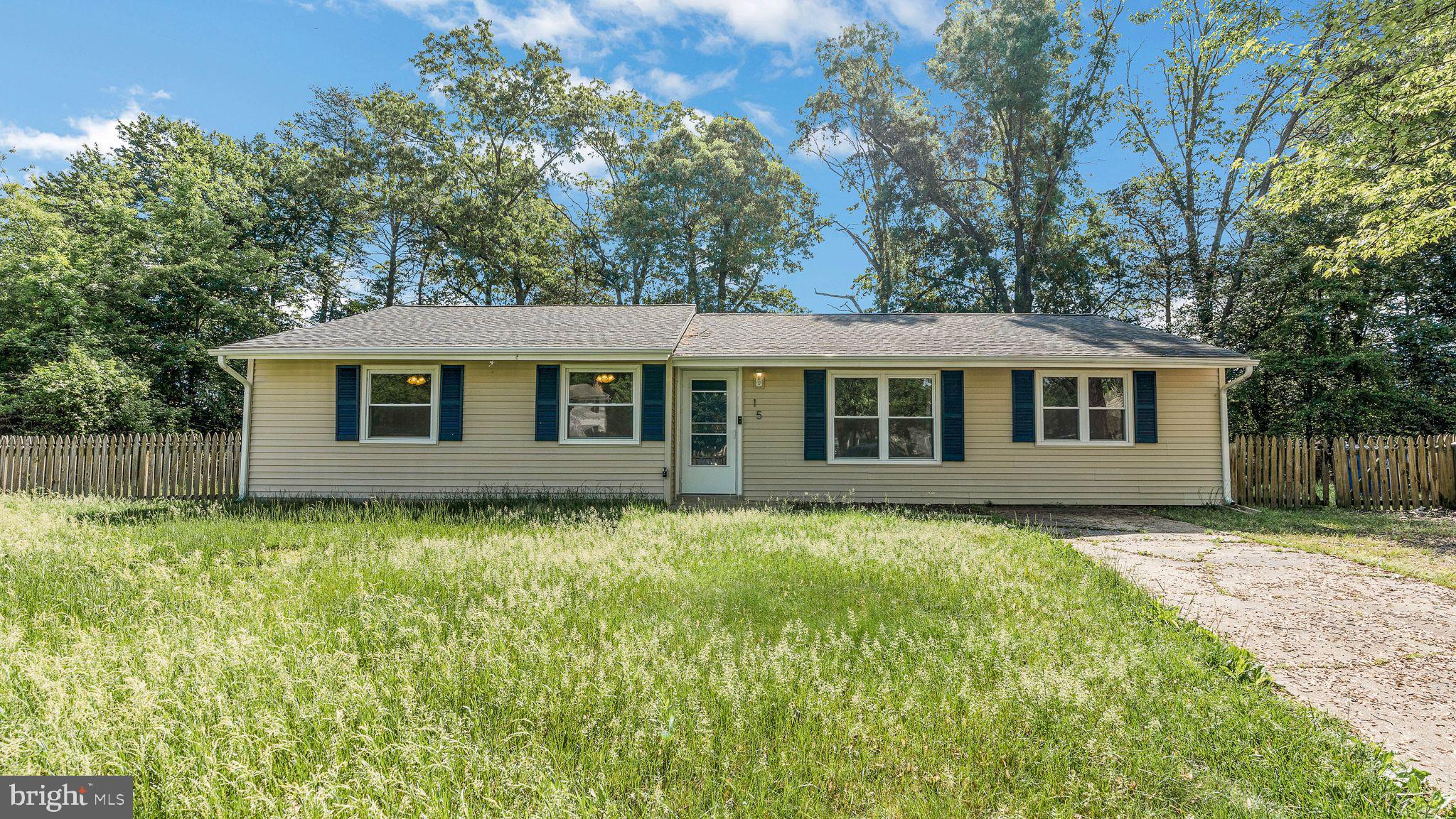 15 CARDIGAN COURT