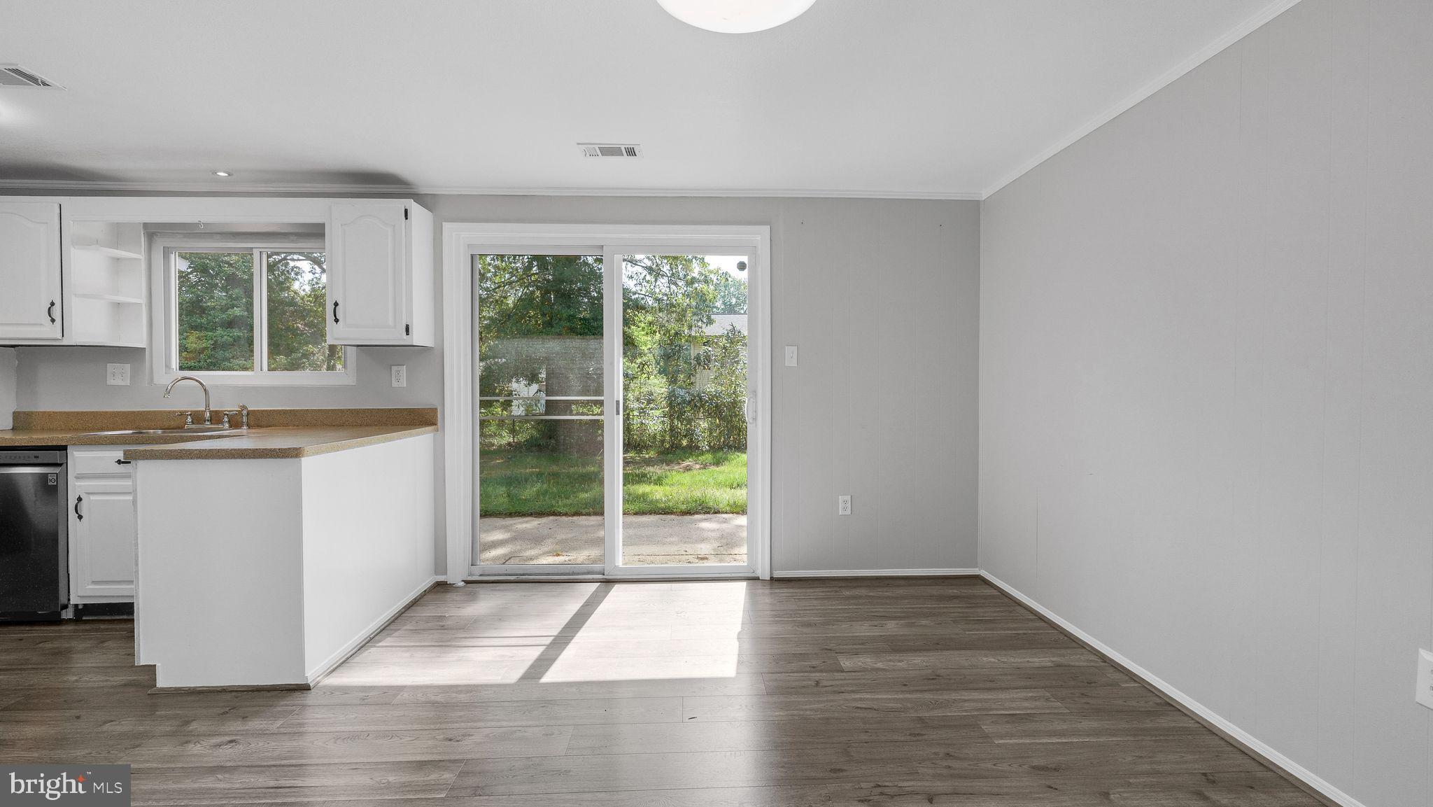 15 CARDIGAN COURT