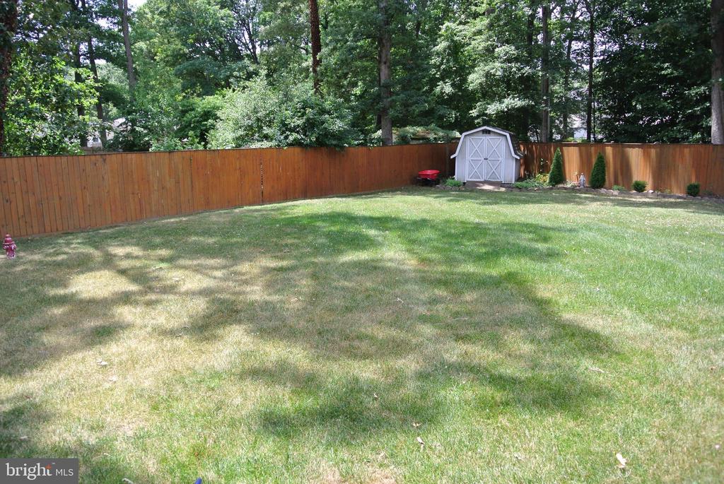 2802 BREWSTER ROAD