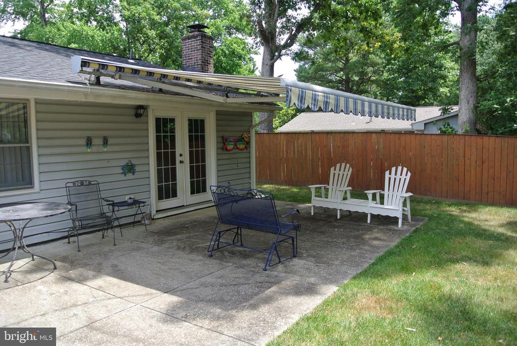 2802 BREWSTER ROAD