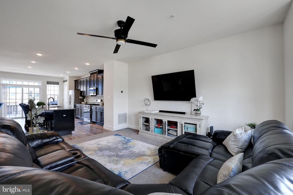 2934 CHALKSTONE PLACE