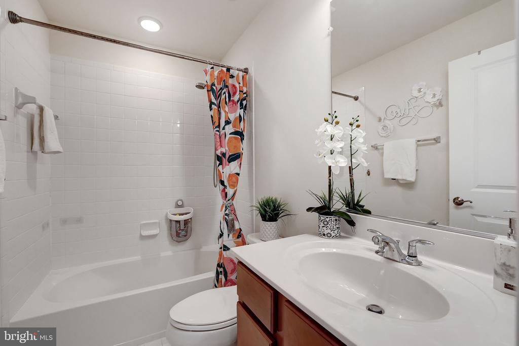 2934 CHALKSTONE PLACE
