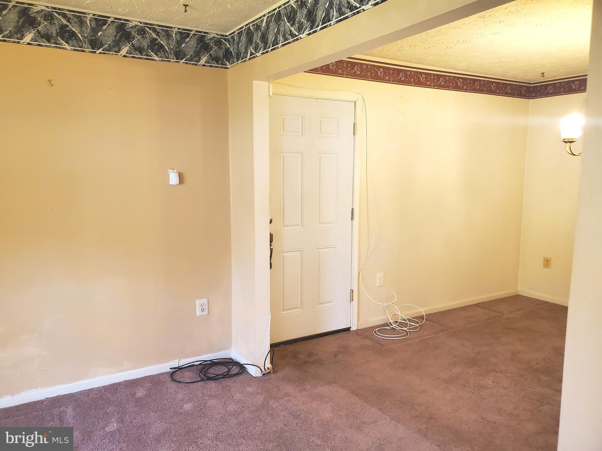 2401 SHADE OAK COURT