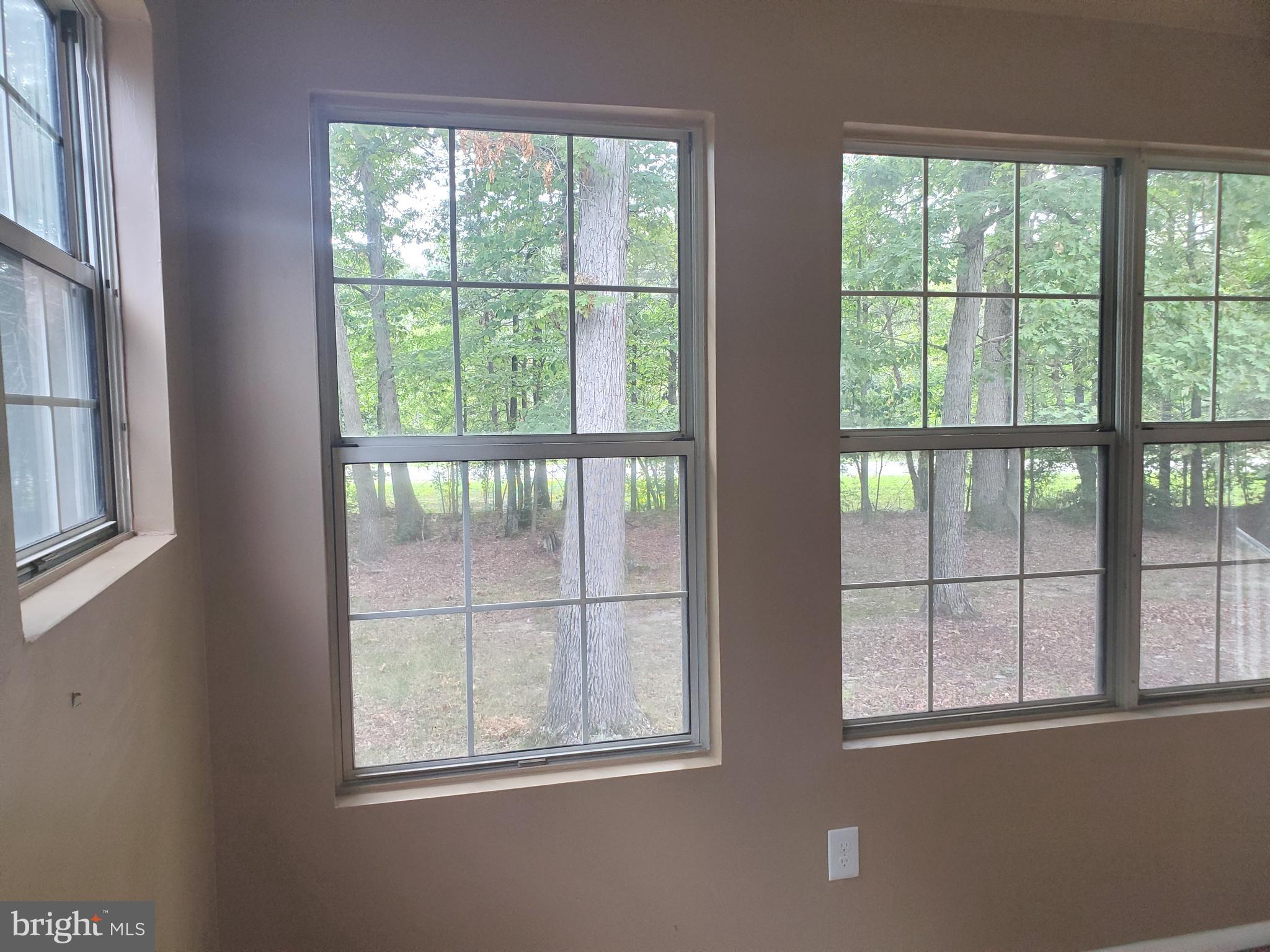 2401 SHADE OAK COURT