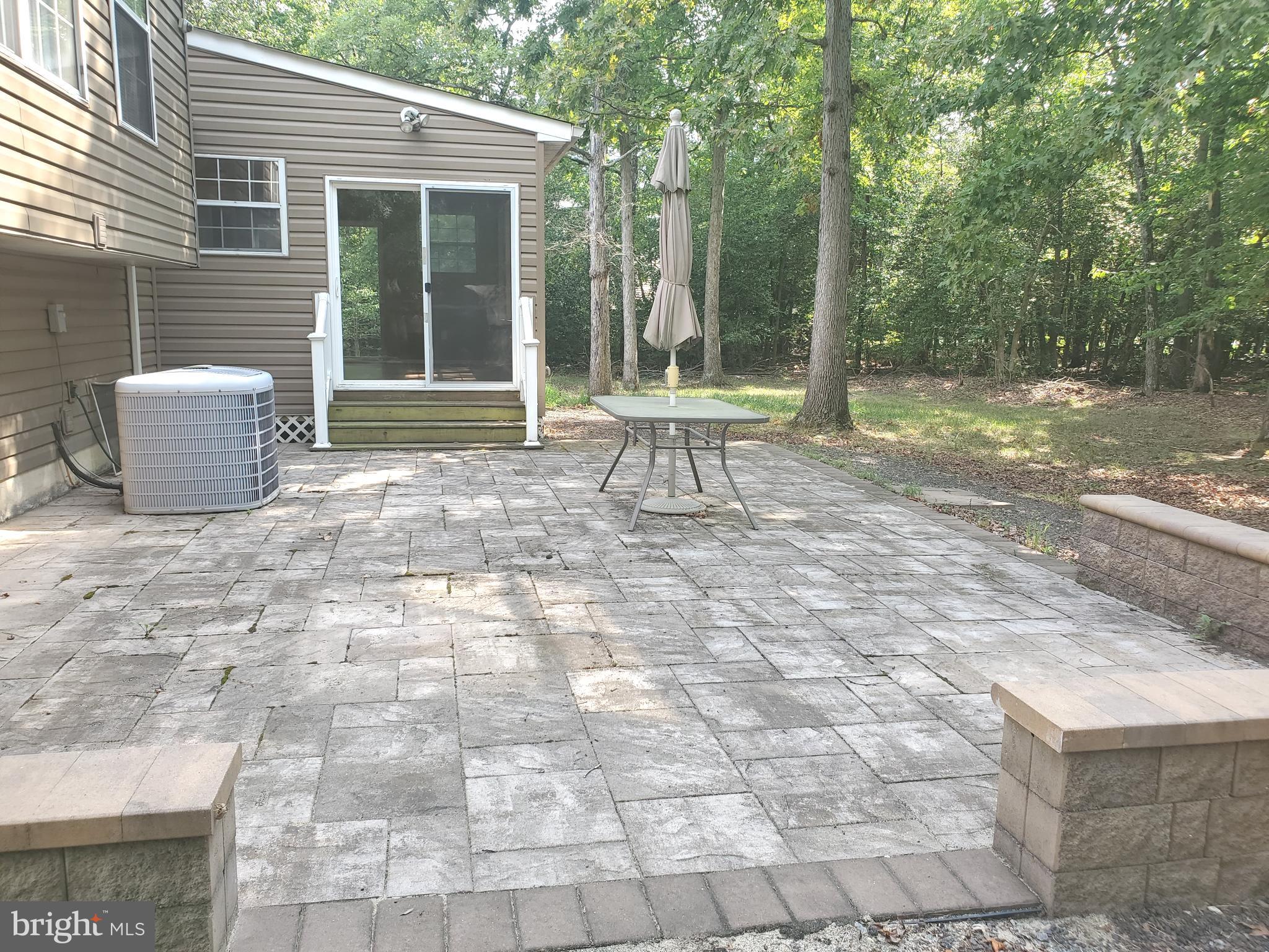 2401 SHADE OAK COURT