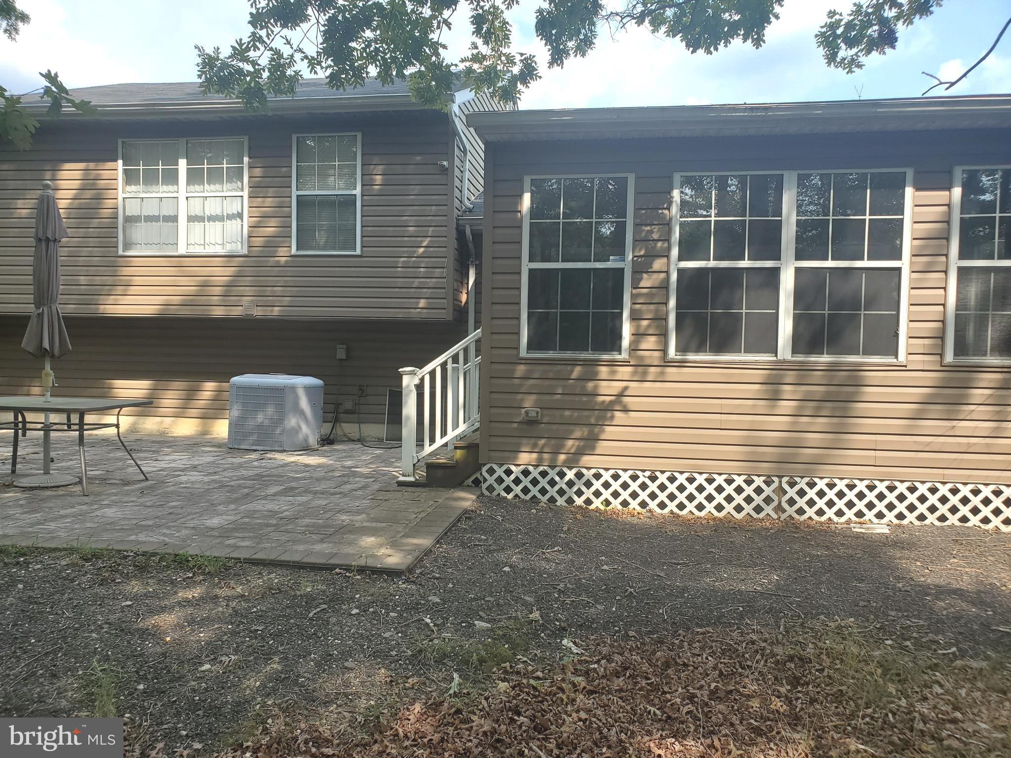 2401 SHADE OAK COURT